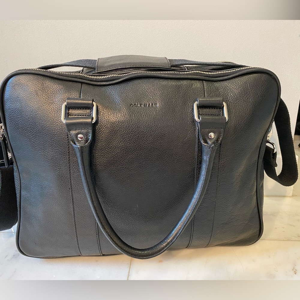 Cole Haan Leather Messenger/Laptop Bag Good Condition
